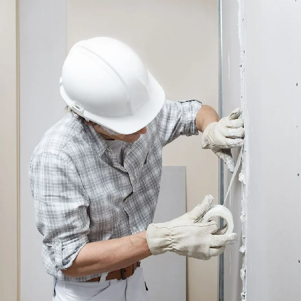Before spraying, make little surface repairs